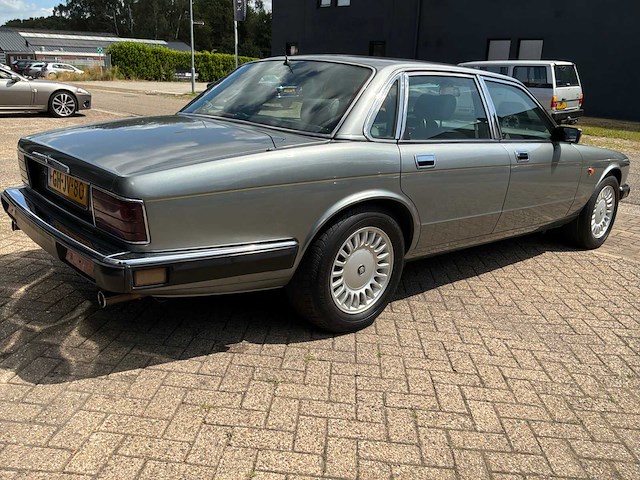 1993 jaguar xj 6.0 v12 majestic personenauto - afbeelding 16 van  20