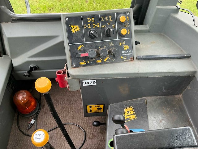 1993 jcb fastrac 145 turbo vierwielaangedreven tractor - afbeelding 17 van  30