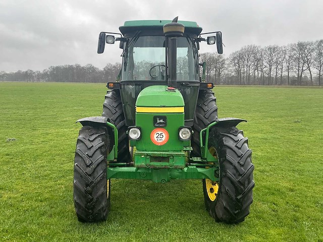 1993 john deere 2850 sa vierwielaangedreven landbouwtractor - afbeelding 29 van  38