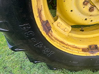 1993 john deere 2850 sa vierwielaangedreven landbouwtractor - afbeelding 27 van  36