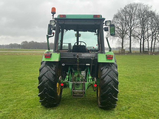 1993 john deere 2850 sa vierwielaangedreven landbouwtractor - afbeelding 36 van  38