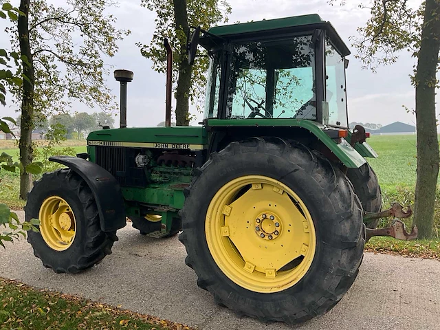 1993 john deere 3650 vierwielaangedreven landbouwtractor - afbeelding 35 van  36
