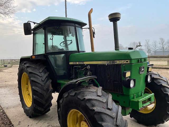 1993 john deere 3650 vierwielaangedreven landbouwtractor - afbeelding 3 van  32