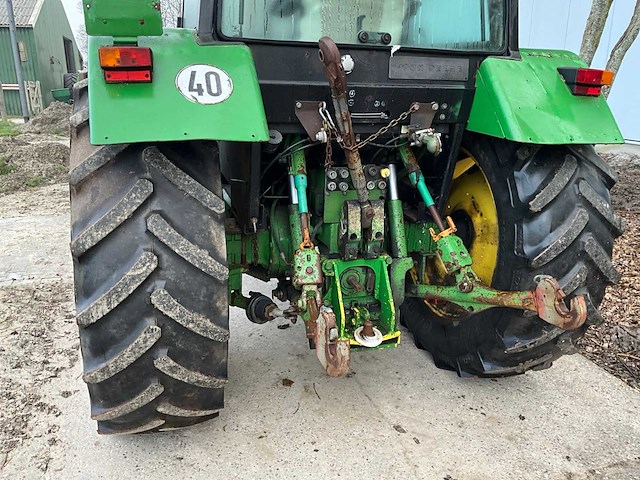 1993 john deere 3650 vierwielaangedreven landbouwtractor - afbeelding 12 van  32