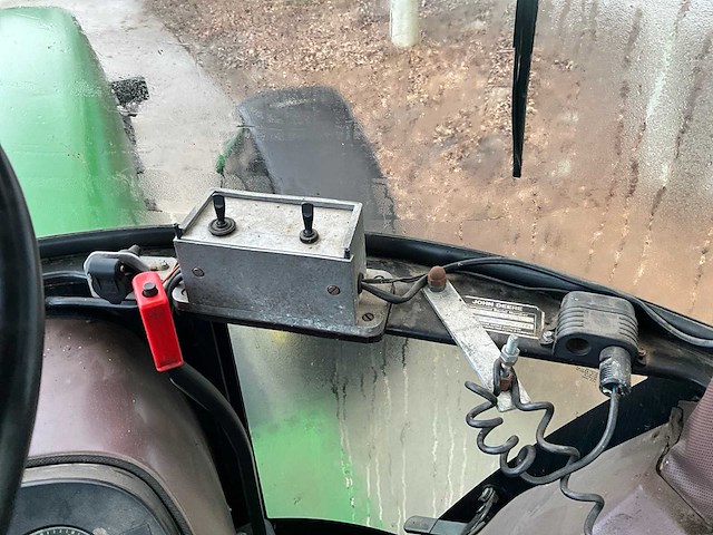1993 john deere 3650 vierwielaangedreven landbouwtractor - afbeelding 23 van  32