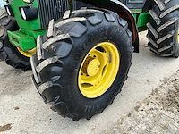 1993 john deere 3650 vierwielaangedreven landbouwtractor - afbeelding 26 van  32