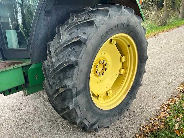 1993 john deere 3650 vierwielaangedreven landbouwtractor - afbeelding 28 van  36