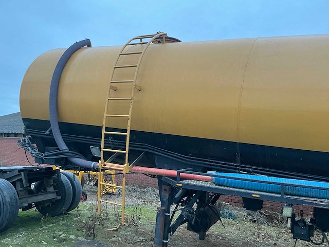 1993 jost mest tank oplegger 42 m3 lng-30-l - afbeelding 24 van  34