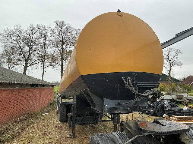 1993 jost mest tank oplegger 42 m3 lng-30-l - afbeelding 29 van  34