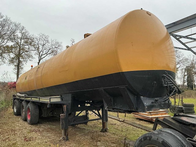1993 jost mest tank oplegger 42 m3 lng-30-l - afbeelding 2 van  34