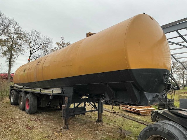 1993 jost mest tank oplegger 42 m3 lng-30-l - afbeelding 6 van  34