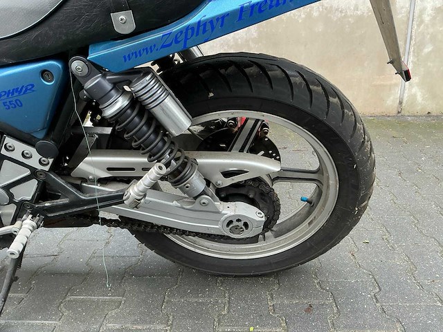 1993 kawasaki zr550b motorfiets - afbeelding 2 van  16
