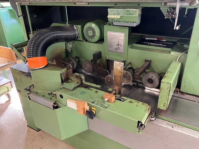 1993 martin t90 vierzijdige profileer- en schaafmachine - afbeelding 20 van  21