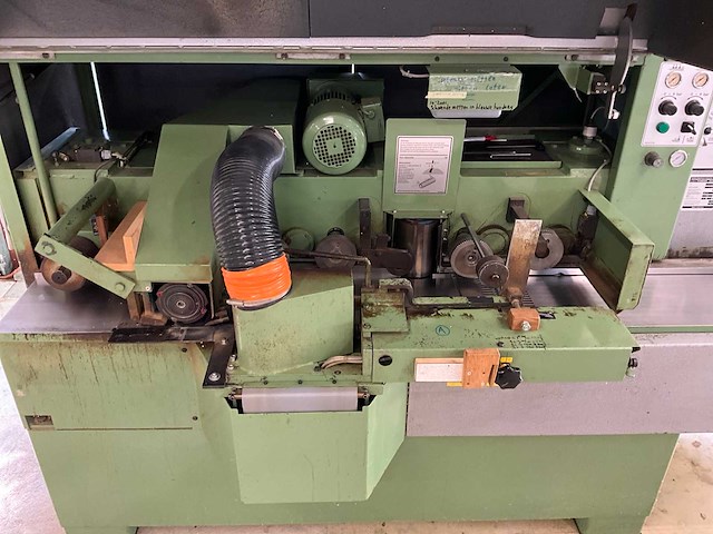 1993 martin t90 vierzijdige profileer- en schaafmachine - afbeelding 21 van  21