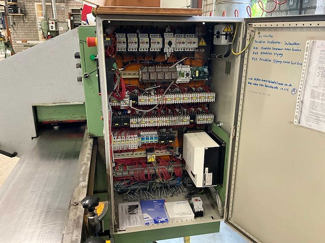 1993 martin t90 vierzijdige profileer- en schaafmachine - afbeelding 11 van  21
