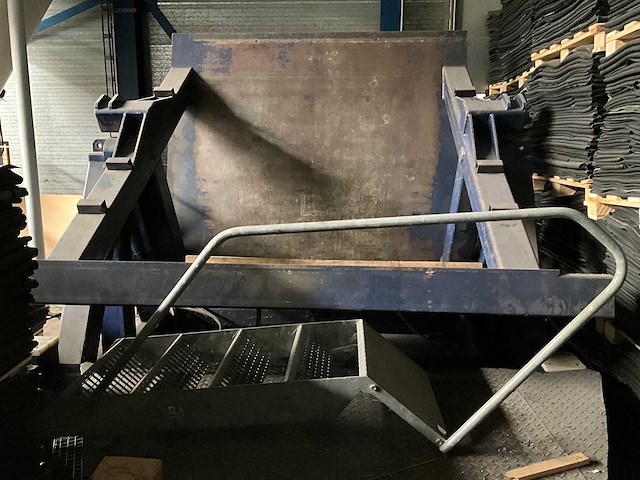 1993 m.c. kt30 hydraulische kantelaar 30t - afbeelding 10 van  10