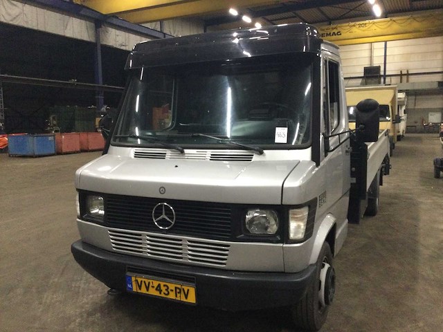 1993 mercedes-benz 410 d-x vrachtwagen - afbeelding 6 van  13