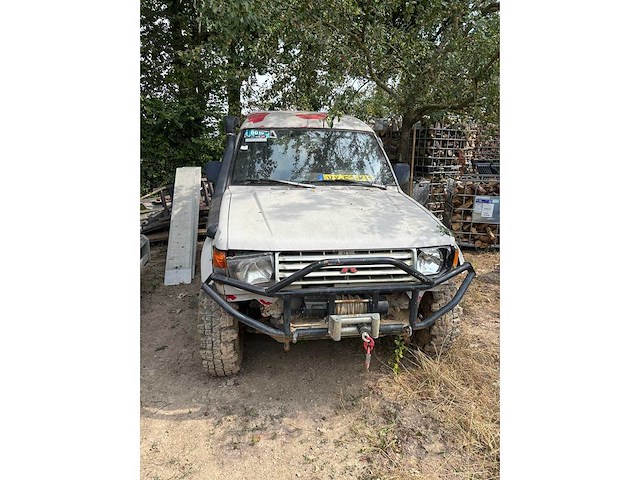 1993 mitsubishi pajero td glx panel van 2.5 td 4x4 – terrein-/crossauto – lier – inclusief onderdelen - afbeelding 6 van  11