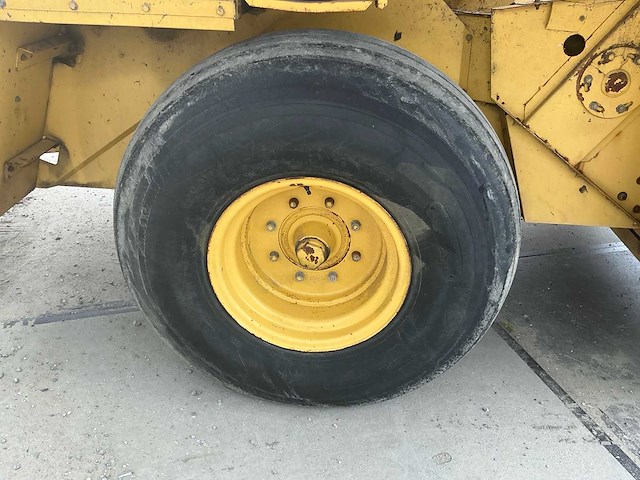 1993 new holland d1000 balenpers - afbeelding 18 van  22