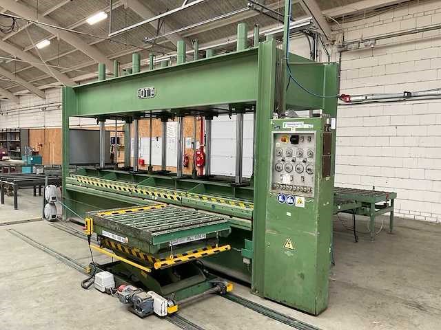1993 ott 300 k-dsp - 30 tons hydraulische koude (multiplex) persmachine - afbeelding 1 van  6