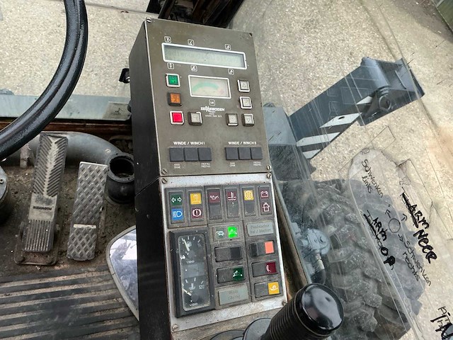 1993 sennebogen s613m mobiele kraan - afbeelding 3 van  30