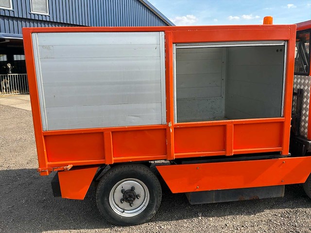 1993 spijkstaal 2050 elektrische trekker - afbeelding 3 van  27