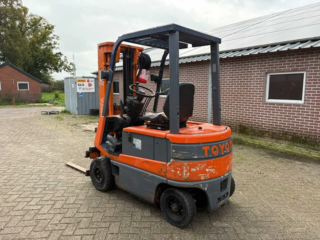 1993 toyota fbm16 vorkheftruck - afbeelding 3 van  10