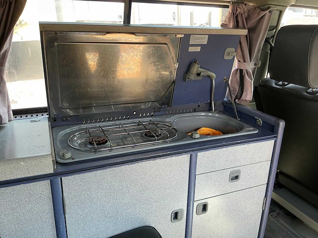 1993 volkswagen kampeerauto i d 57kw camper - afbeelding 9 van  17