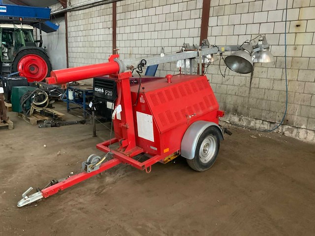 1994 amida sl4050d 4mh mobiele lichtmast - afbeelding 1 van  10