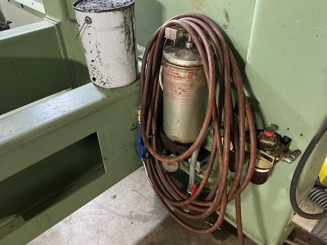 1994 bussellato s. master 150 cnc-freesmachine met reserveonderdelen - afbeelding 8 van  39