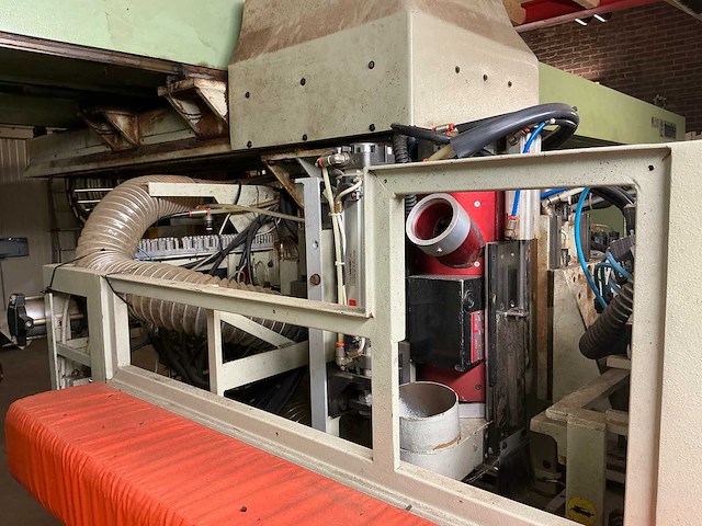1994 bussellato s. master 150 cnc-freesmachine met reserveonderdelen - afbeelding 20 van  39