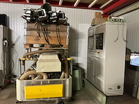 1994 bussellato s. master 150 cnc-freesmachine met reserveonderdelen - afbeelding 36 van  39