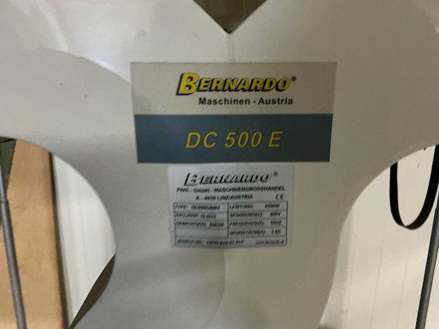 1994 bussellato s. master 150 cnc-freesmachine met reserveonderdelen - afbeelding 32 van  39