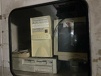 1994 bussellato s. master 150 cnc-freesmachine met reserveonderdelen - afbeelding 31 van  39