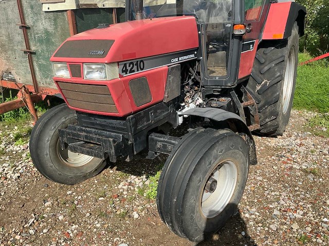 1994 case international 4210xl tweewielaangedreven landbouwtractor - afbeelding 1 van  1