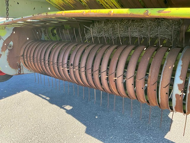 1994 claas quadrant 1200 balenpers - afbeelding 1 van  30