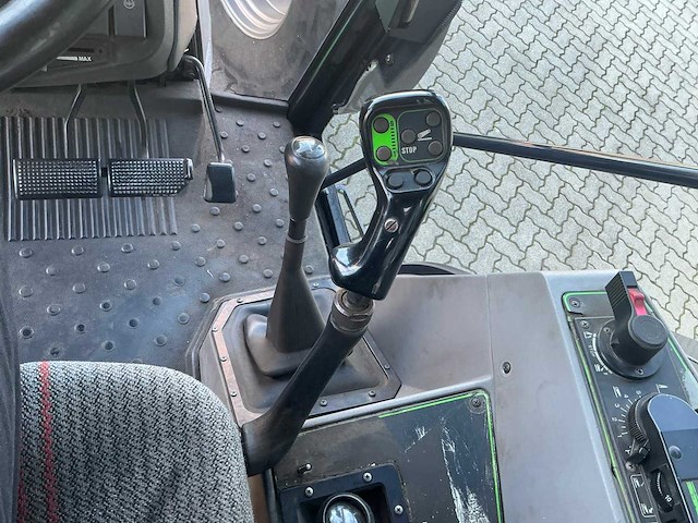 1994 deutz-fahr agrostar 6.81 vierwielaangedreven landbouwtractor - afbeelding 49 van  58