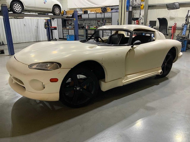 1994 dodge viper kitcar - afbeelding 14 van  23
