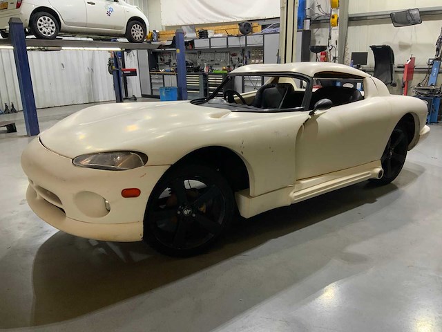 1994 dodge viper kitcar - afbeelding 13 van  23