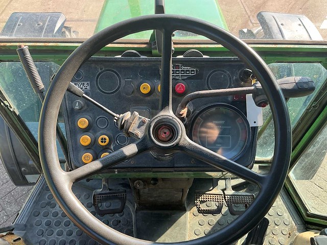 1994 fendt farmer. 304 lsa vierwielaangedreven landbouwtractor - afbeelding 11 van  22