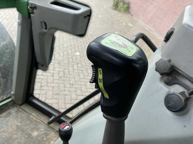 1994 fendt farmer 312 turbomatik vierwielaangedreven landbouwtractor - afbeelding 32 van  42