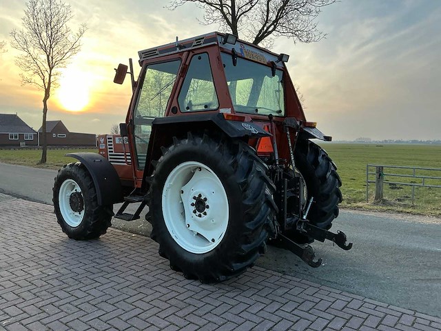 1994 fiat 70-90 dt vierwielaangedreven landbouwtractor - afbeelding 2 van  27