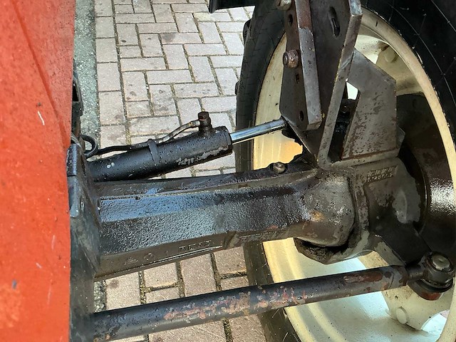 1994 fiat 70-90 dt vierwielaangedreven landbouwtractor - afbeelding 8 van  27