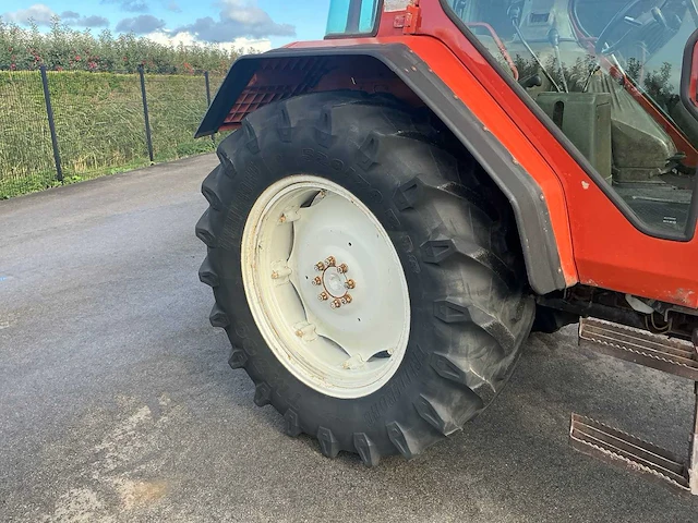 1994 fiat f100 vierwielaangedreven landbouwtractor - afbeelding 3 van  26