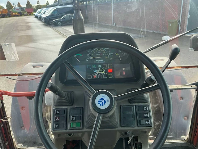 1994 fiat f100 vierwielaangedreven landbouwtractor - afbeelding 18 van  26