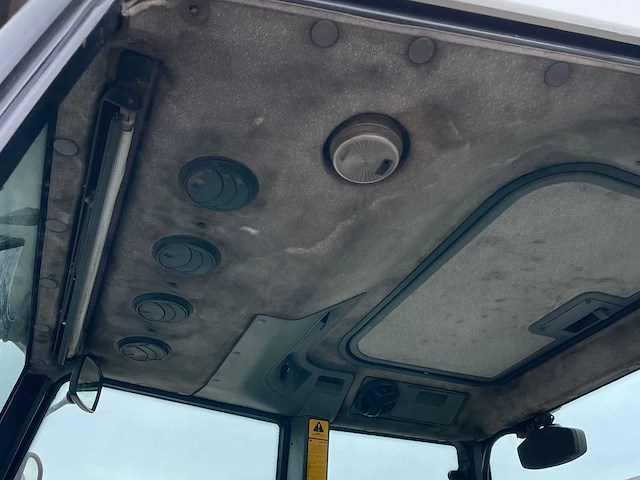 1994 ford 6640 oldtimer tractor - afbeelding 16 van  23