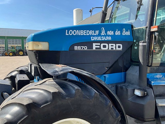 1994 ford 8670 vierwielaangedreven landbouwtractor - afbeelding 10 van  33