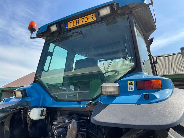 1994 ford 8670 vierwielaangedreven landbouwtractor - afbeelding 22 van  33
