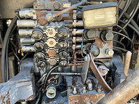 1994 ford 8670 vierwielaangedreven landbouwtractor - afbeelding 26 van  33