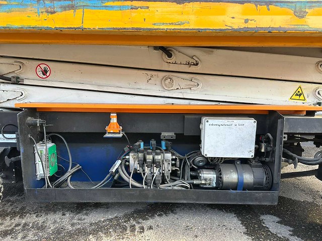 1994 holland lift monostar y64el14 hoogwerker - afbeelding 13 van  15